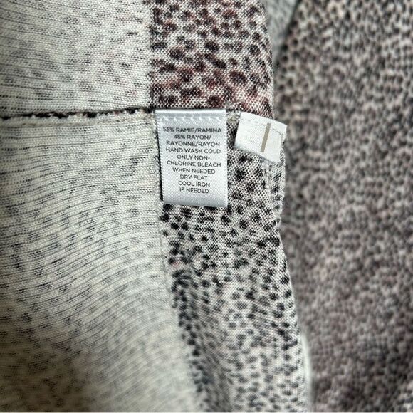 Ann Taylor Loft Long Cardigan Sweater Size L Lightweight Cheetah Animal - Picture 9 of 9